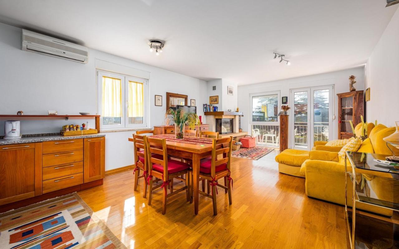 Valessia House With Apartment أوماغ المظهر الخارجي الصورة